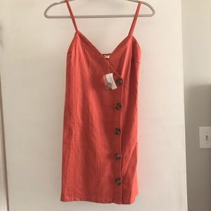 SKY AND SPARROW Asymmetric Button Front Dress